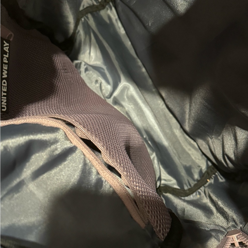 Adidas backpack - Picture 7 of 11